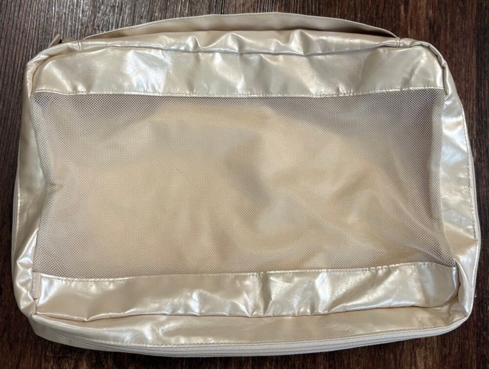 Vacay Ivory Shimmer Toiletry Bag Makeup Cosmetic Organizer Case 8-PC452-02